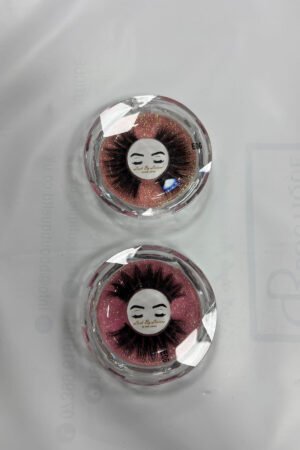 Lashes by Licious