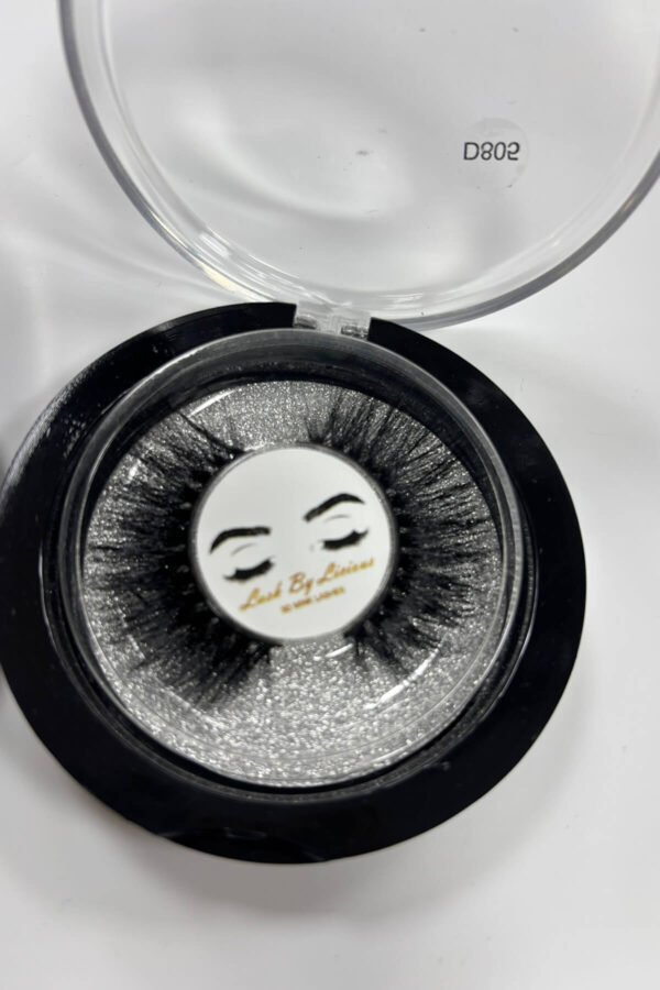 Lashes by Licious - Image 3