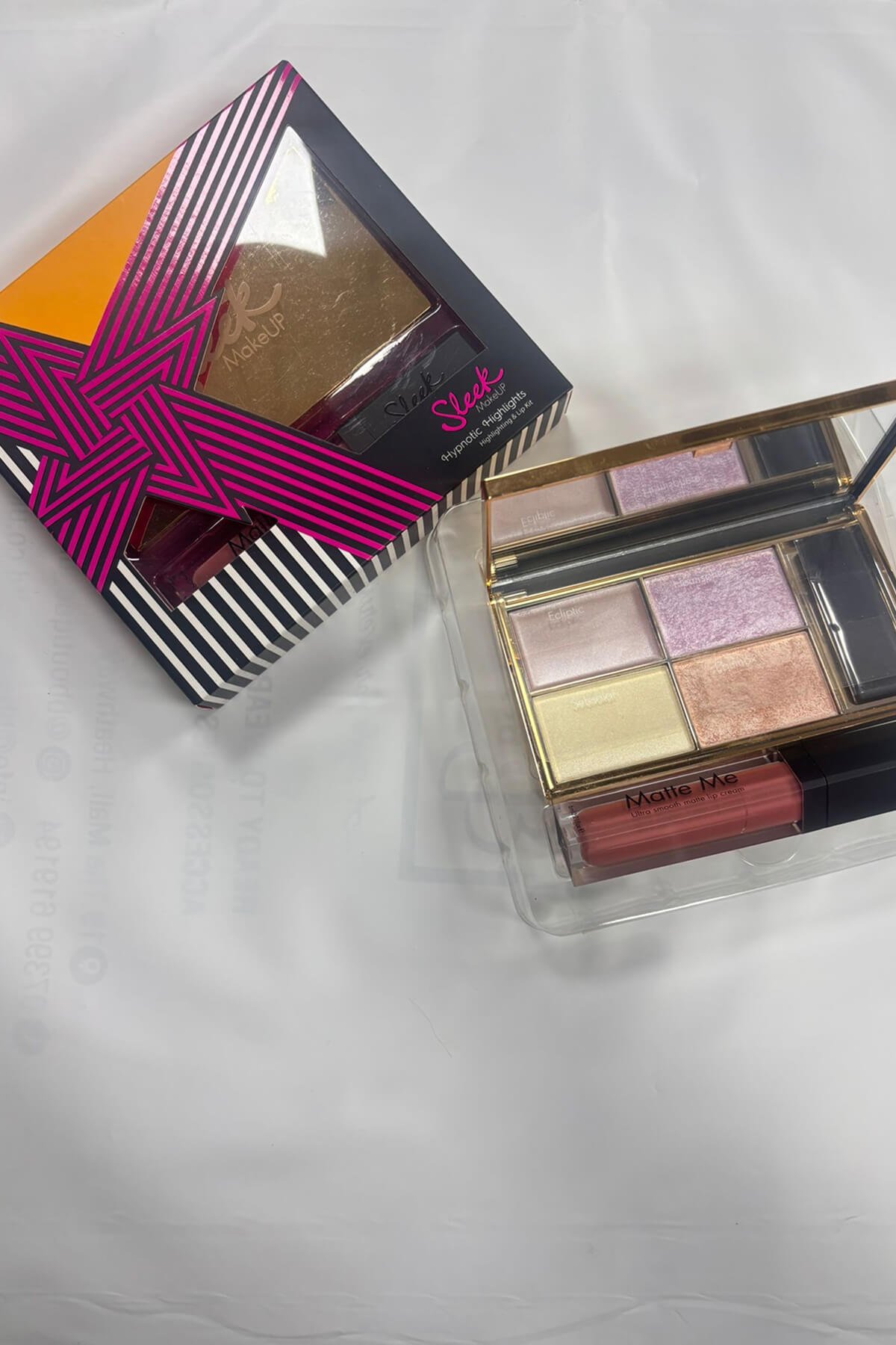 Sleek Hypnotic Highlights Highlighting & Lip Kit